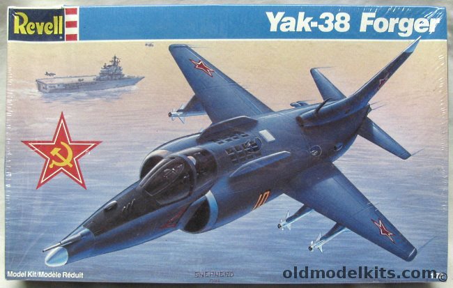 Revell 1/72 Yak-38 Forger, 4072 plastic model kit